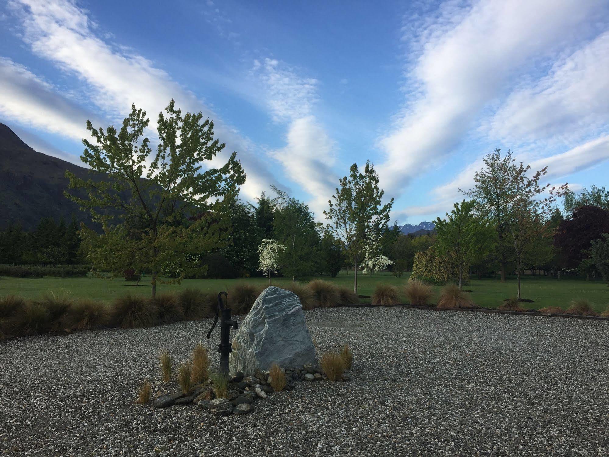 Queenstown Country Lodge Lake Hayes Exterior foto